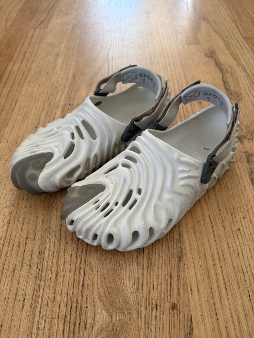 Crocs White Salehe Pollex Clog